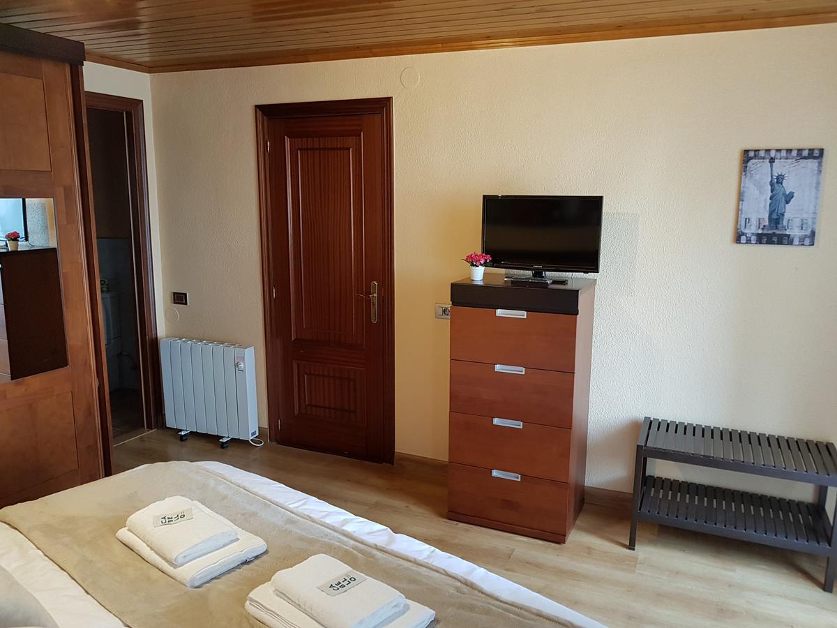 Aqua Rooms Sarria Luaran gambar